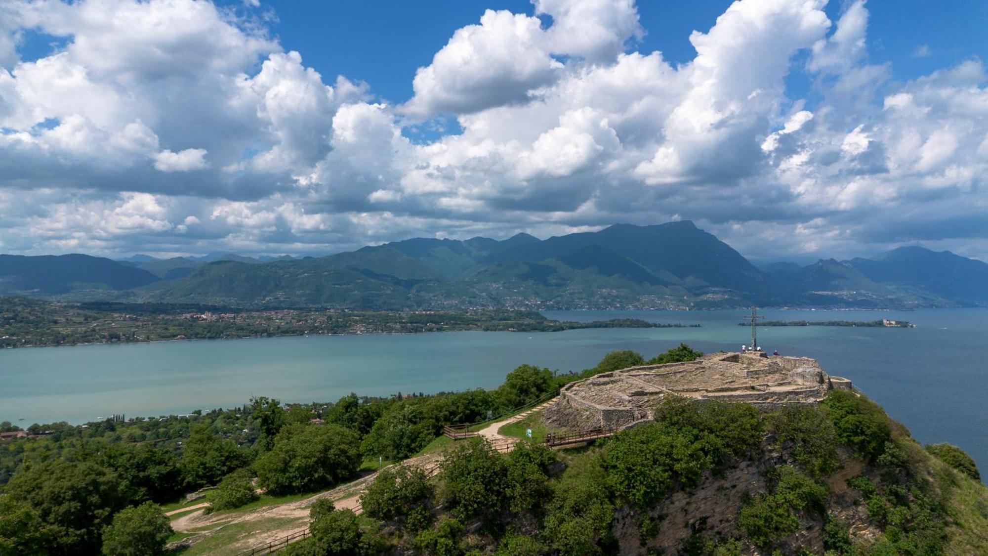 Agriturismo La Filanda マネルバ・デル・ガルダ エクステリア 写真