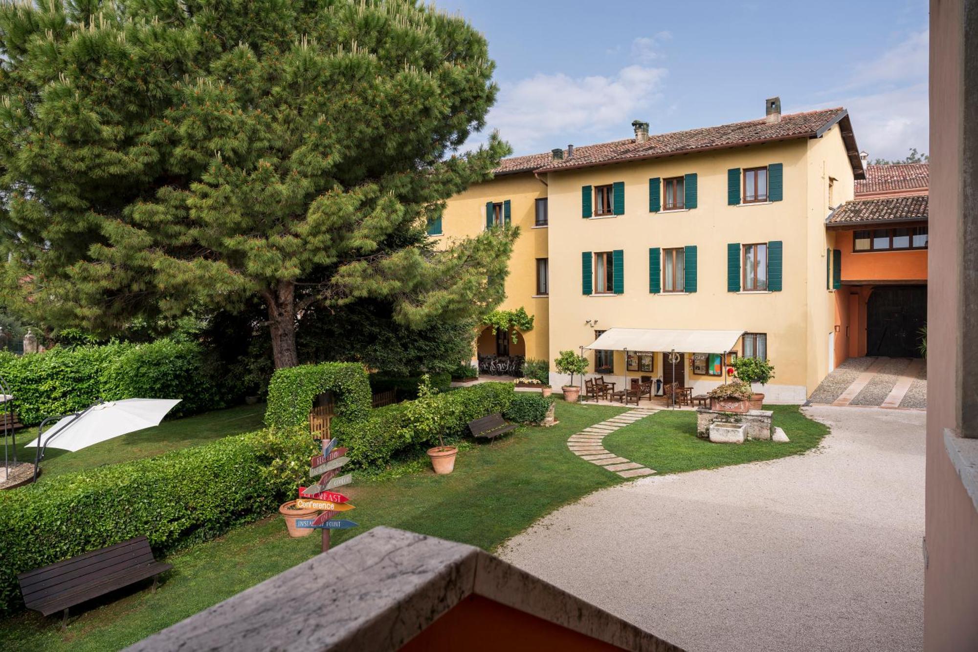 Agriturismo La Filanda マネルバ・デル・ガルダ エクステリア 写真